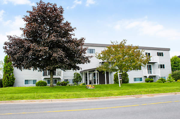 Bayview Apartments property